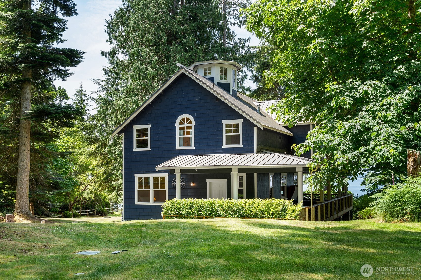 3384 South Smugglers Cove Road Greenbank, WA 98253 - Photo 31 of 40