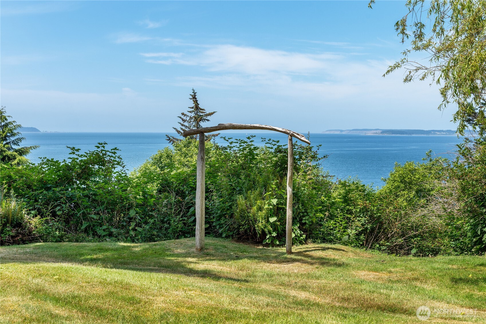 3384 South Smugglers Cove Road Greenbank, WA 98253 - Photo 33 of 40