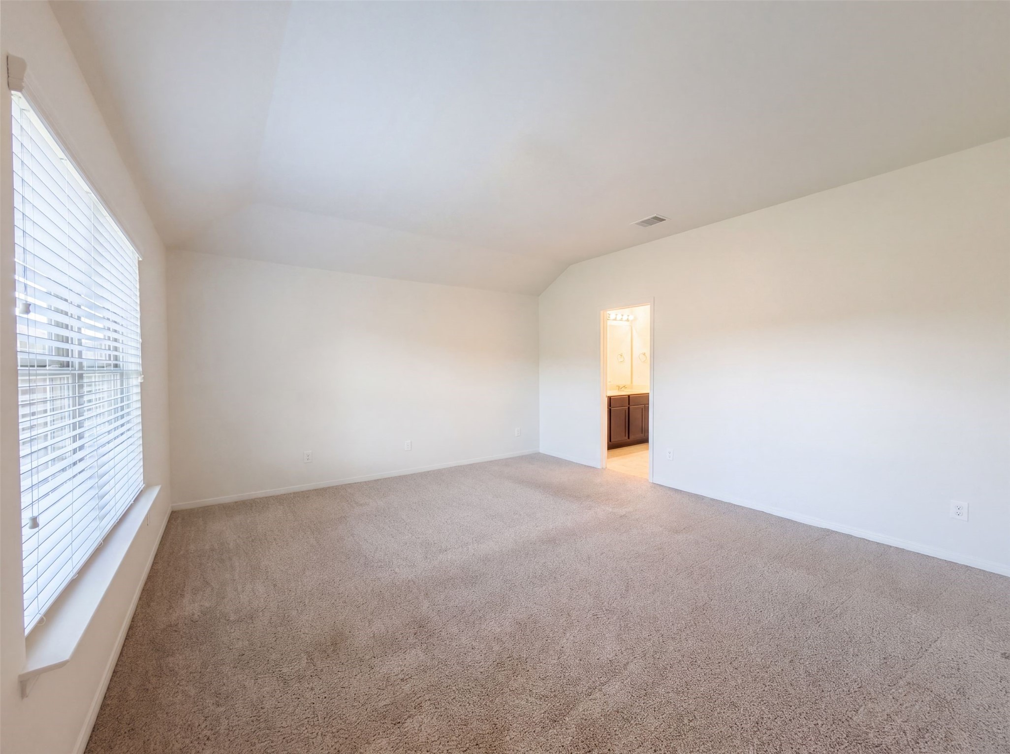 8126 Gambrel Way Rosharon, TX 77583 - Photo 4 of 15 Staged Photo