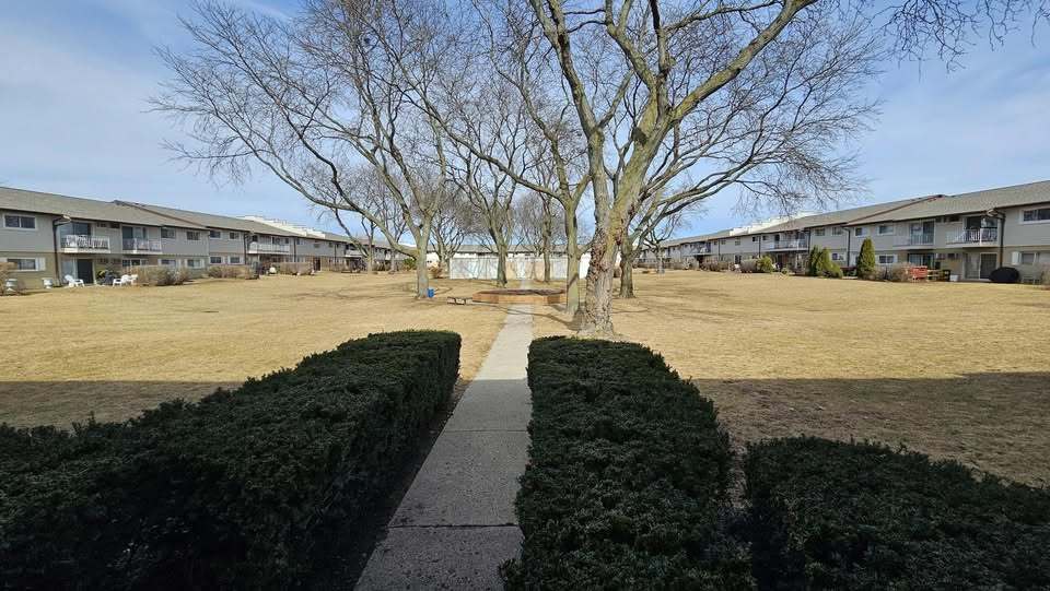 850 East Old Willow Road, Unit 218 Prospect Heights, IL 60070 - Photo 7 of 7