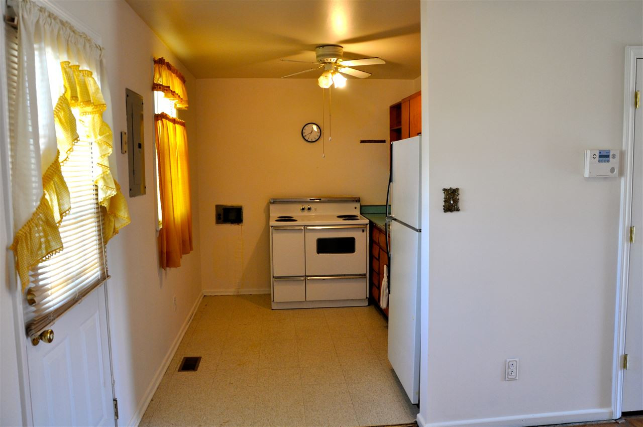 819 Hadley Road Raleigh, NC 27610 - Photo 10 of 20 Photo 10