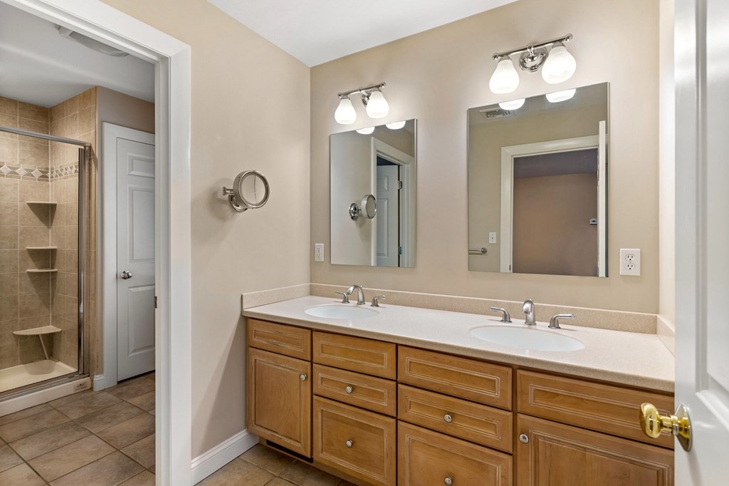 61 Savoy Road Needham, MA 02492 - Photo 13 of 19