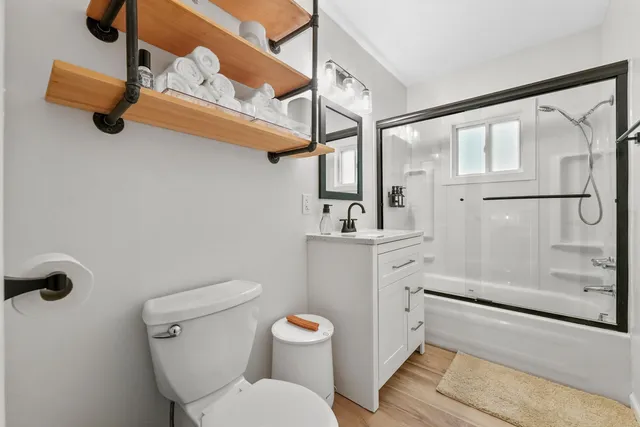 $265,000 | 101 Winding Drive, Houghton Lake, MI 48629