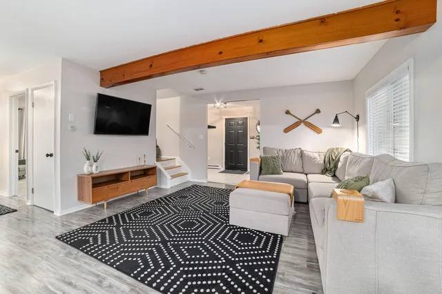 $265,000 | 101 Winding Drive, Houghton Lake, MI 48629