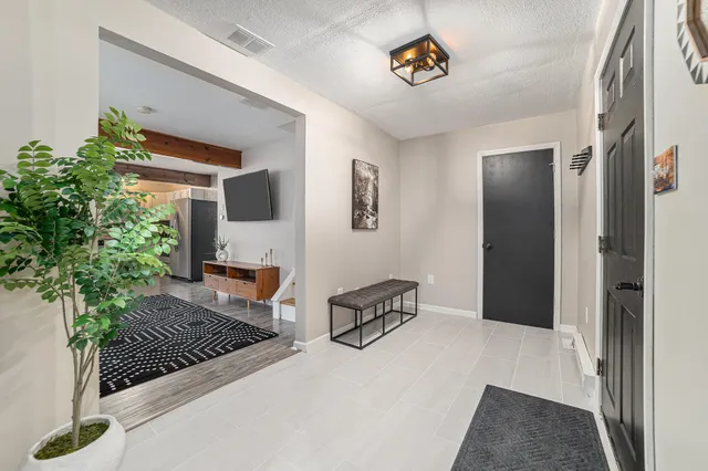 $265,000 | 101 Winding Drive, Houghton Lake, MI 48629