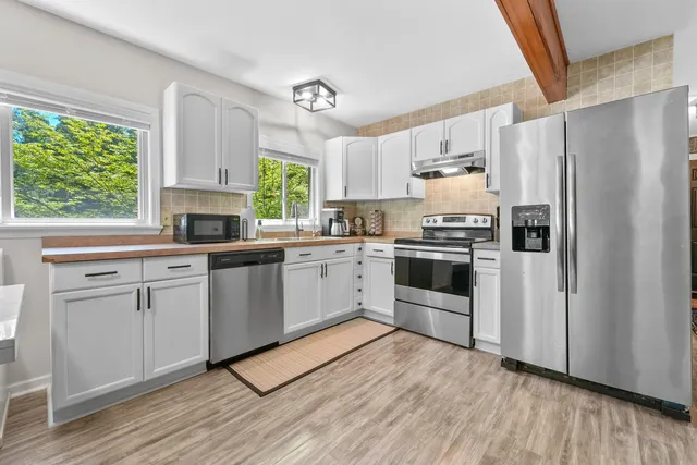 $265,000 | 101 Winding Drive, Houghton Lake, MI 48629