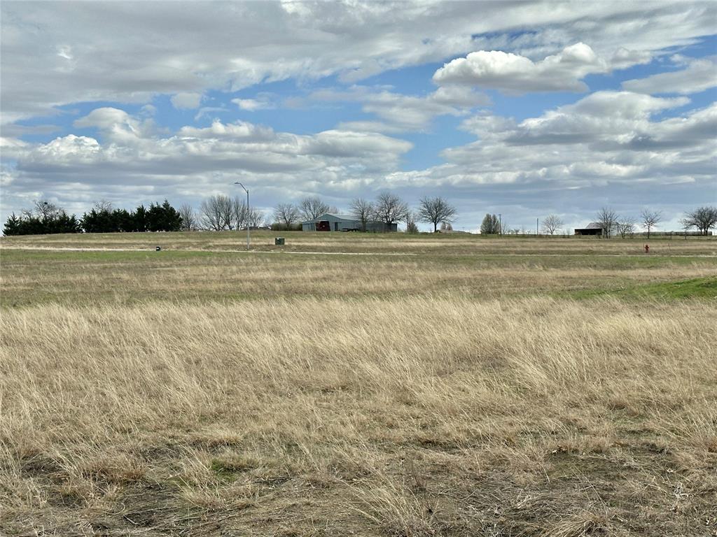 3634 Rd Lindsay Tx 76250 Road Gainesville, TX 76240 - Photo 15 of 15 a view of an ocean and beach