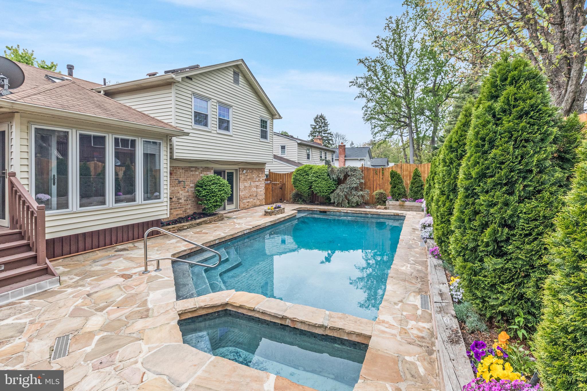 11817 Prestwick Road Potomac, MD 20854 - Photo 56 of 58 Gallery Image 56