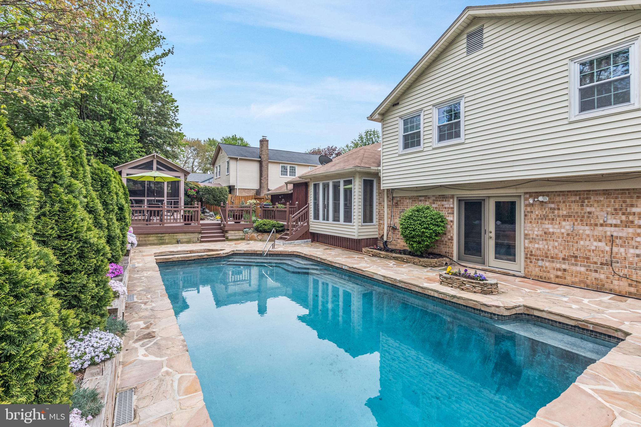 11817 Prestwick Road Potomac, MD 20854 - Photo 57 of 58 Gallery Image 57