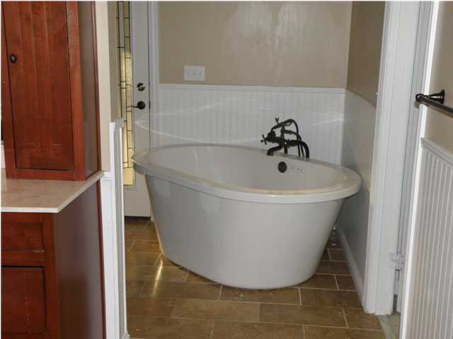 1506 Ridge Court Anchorage, KY 40223 - Photo 11 of 14 Additional Photo