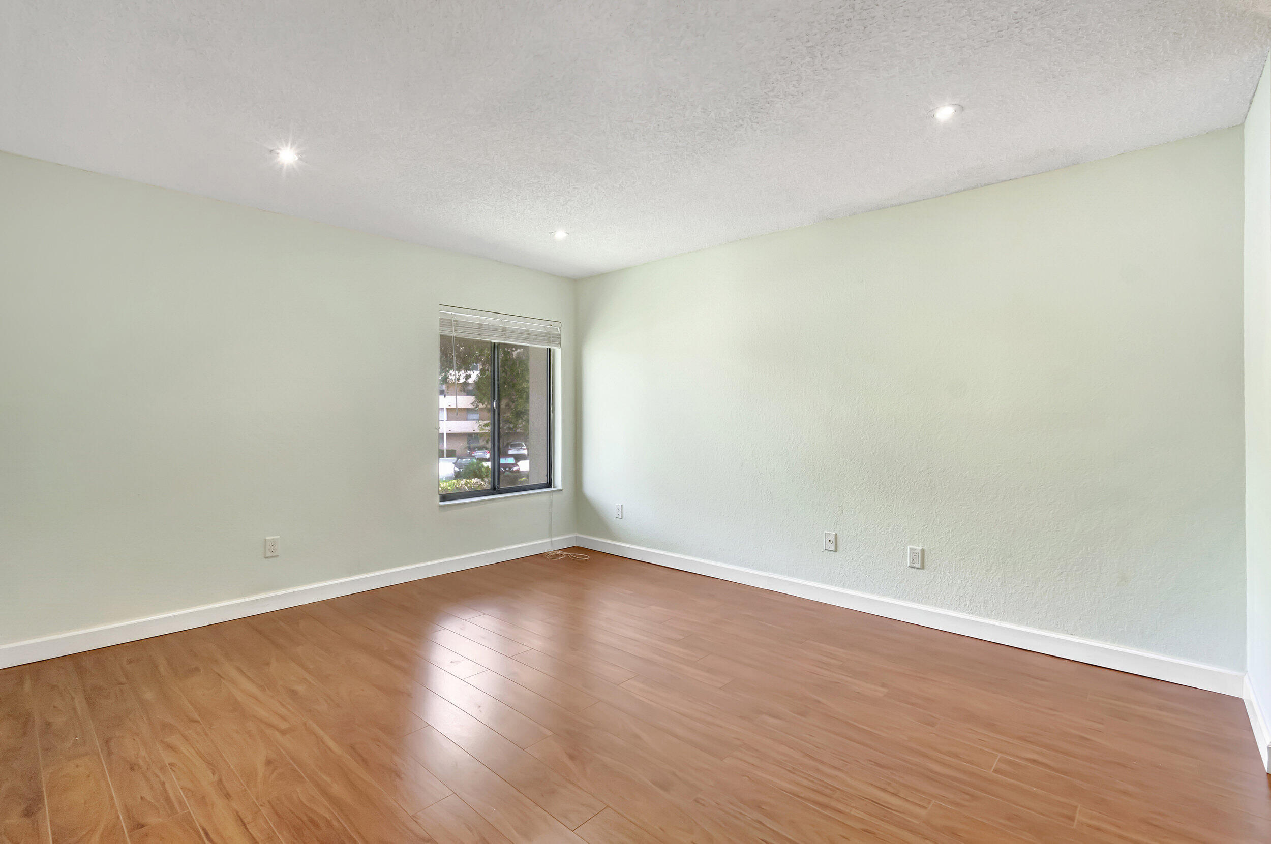 351 Club Circle, Unit 207 Boca Raton, FL 33487 - Photo 11 of 26 30_dsc_5604