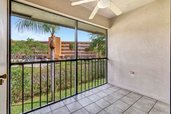 $2,600 | 351 Club Circle, Unit 207, Boca Raton, FL 33487