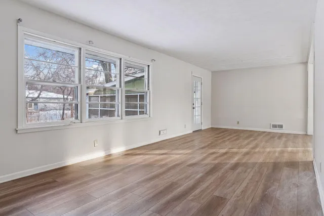 $374,900 | 9858 93rd Place North, Maple Grove, MN 55369