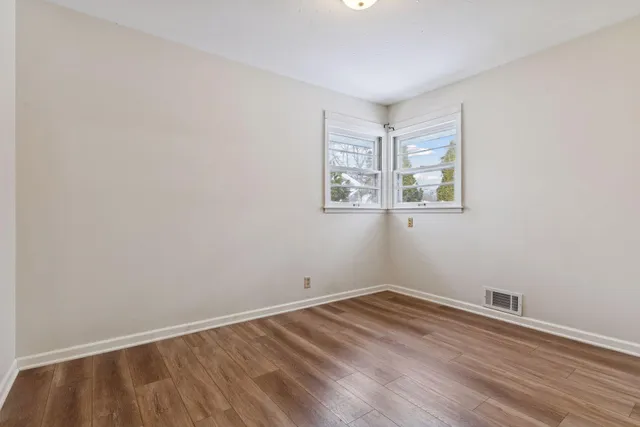 $374,900 | 9858 93rd Place North, Maple Grove, MN 55369