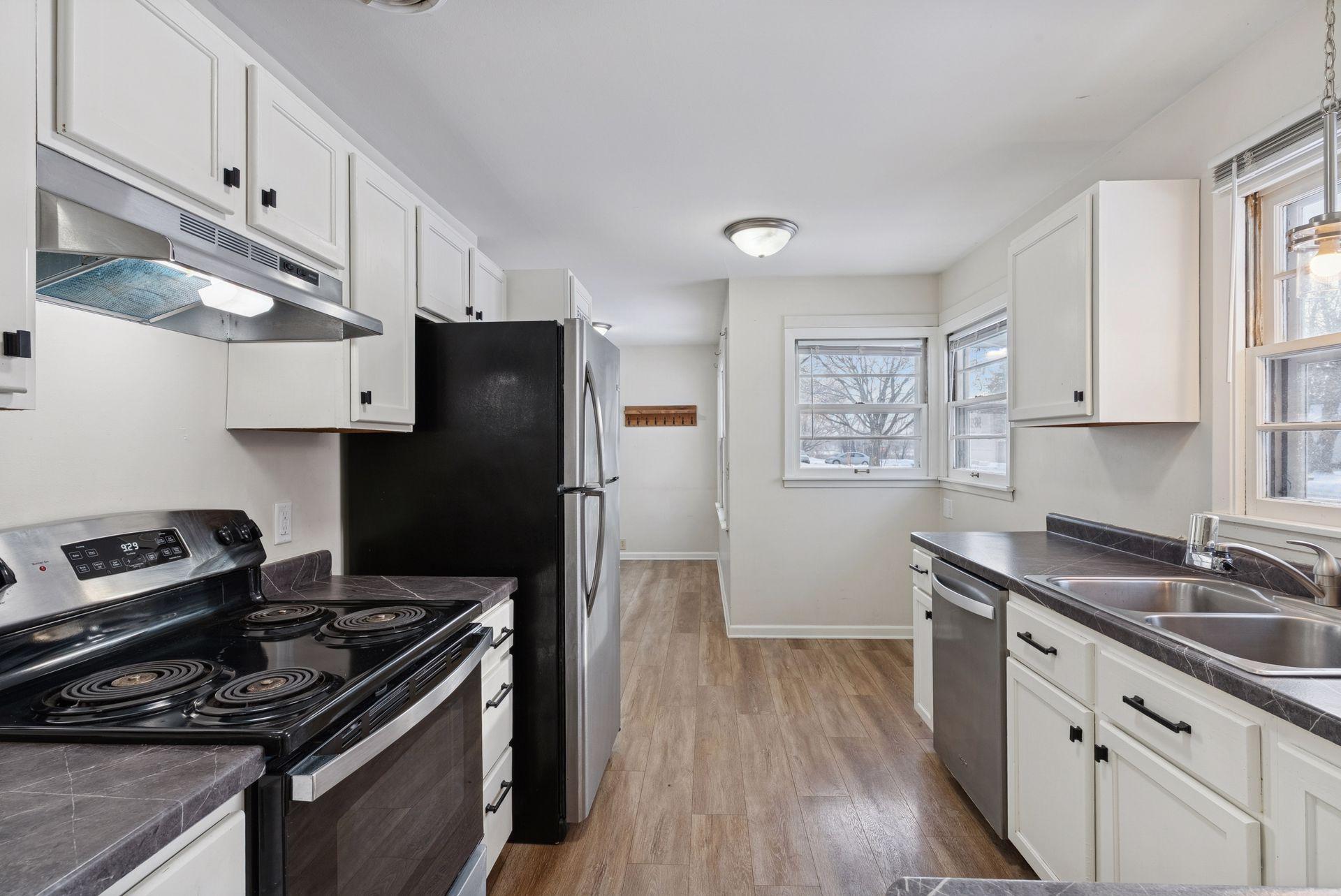 9858 93rd Place North Maple Grove, MN 55369 - Photo 4 of 33