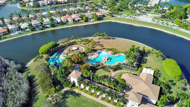 $785,000 | 9022 Dupont Place, Wellington, FL 33414