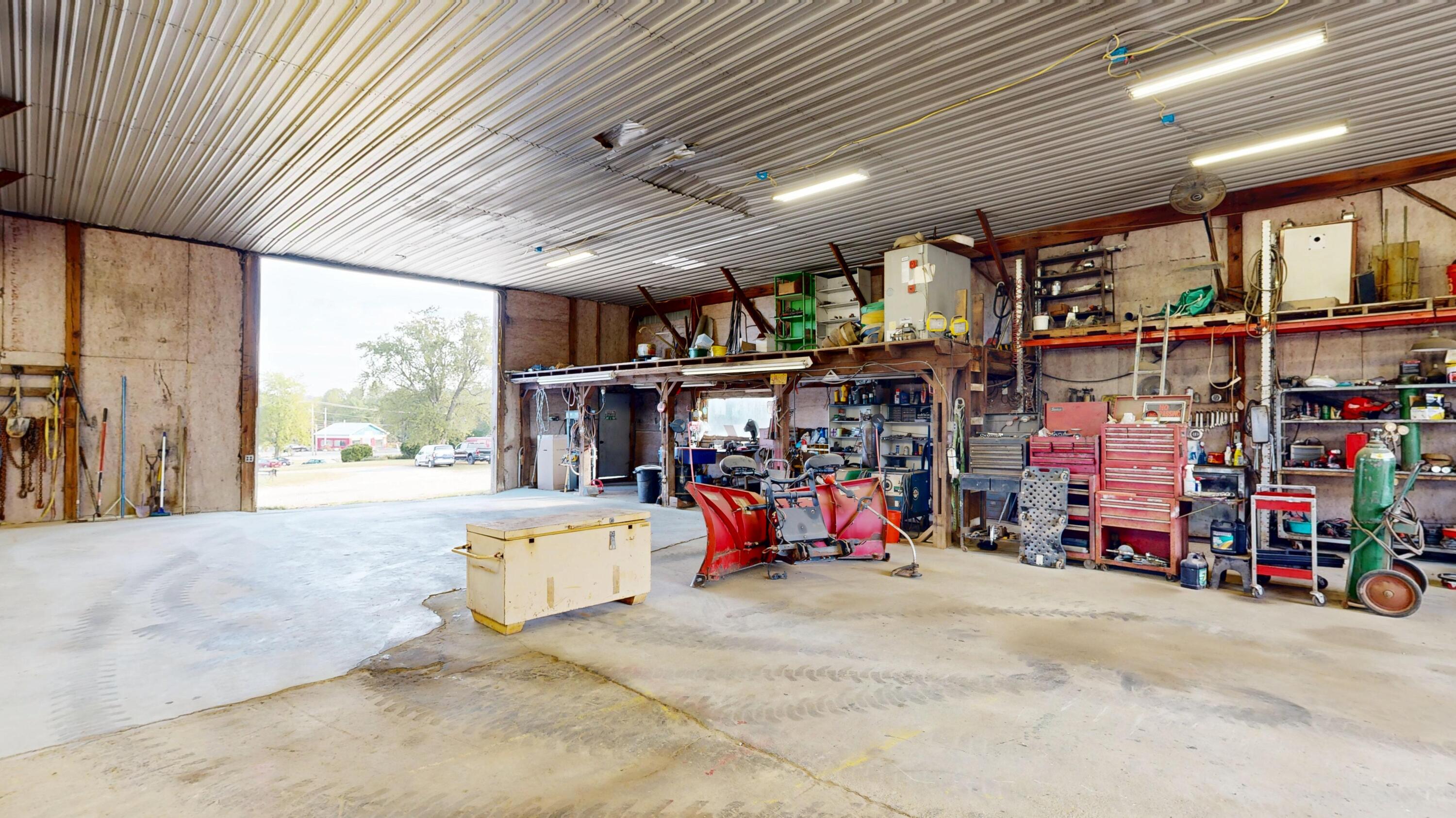 1225 Sabattus Street Lewiston, ME 04240 - Photo 9 of 26 1225-Sabattus-Street-09182025_093523