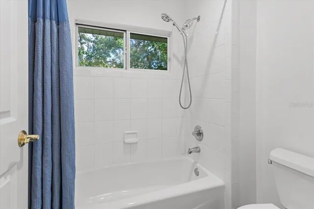 $940,000 | 5424 Northwest 72 Street, Gainesville, FL 32653