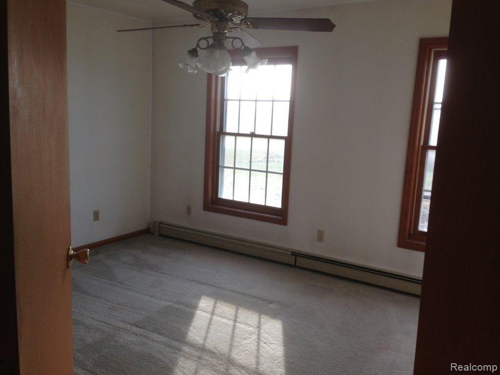 6790 Big Hand Road St. Clair, MI 48079 - Photo 9 of 14 IMG_0070.jpg