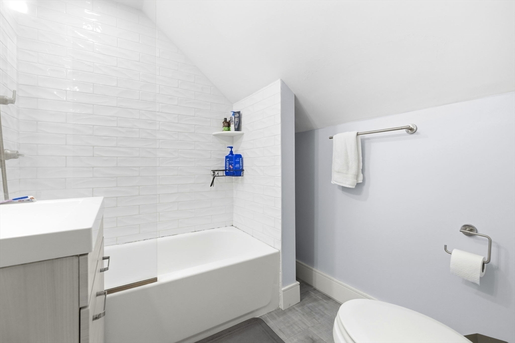 169 West 9th Street, Unit SF Boston, MA 02127 - Photo 19 of 24