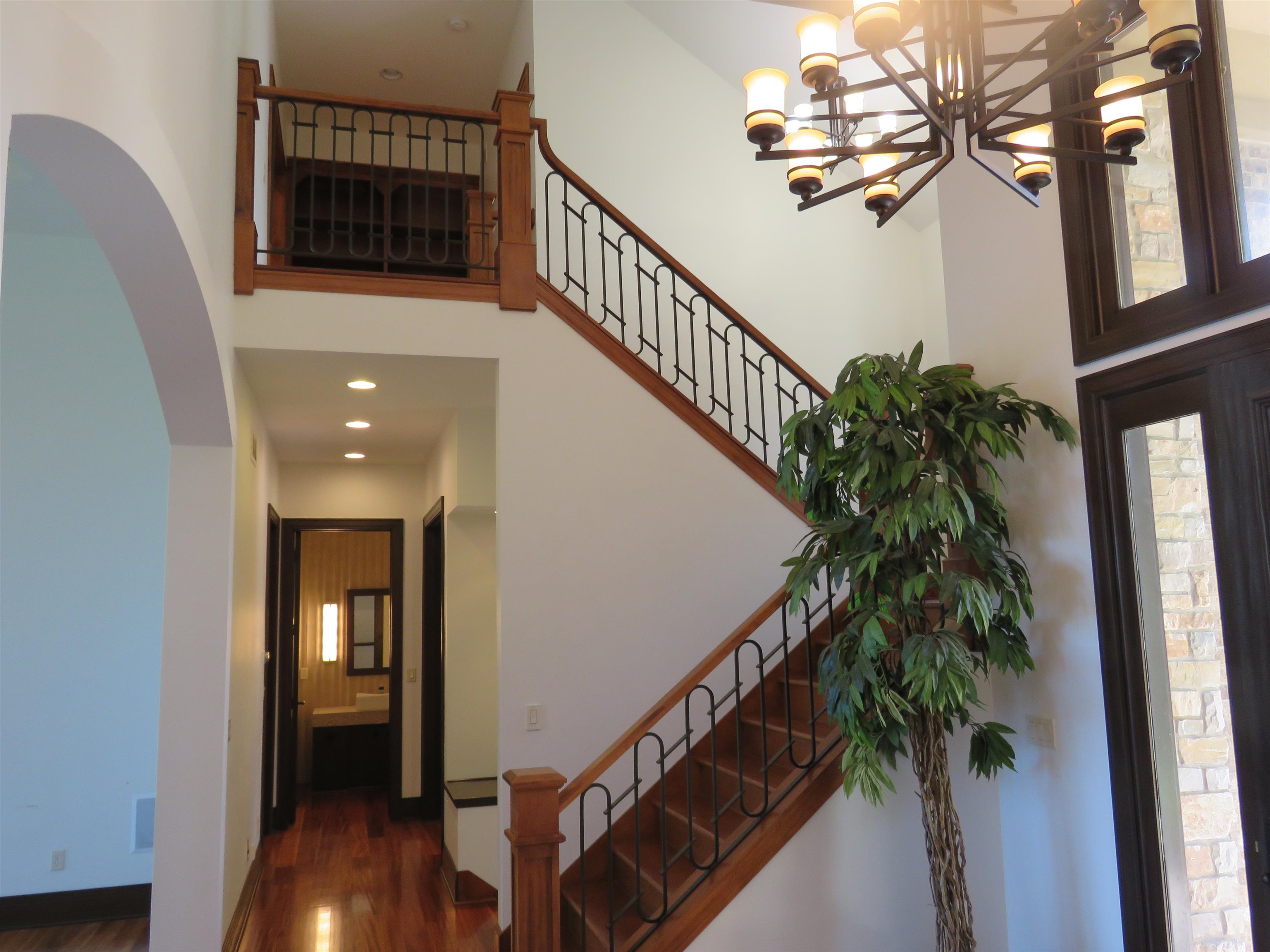 9090 North Range Line Road River Hills, WI 53217 - Photo 27 of 46 Gallery Image 27