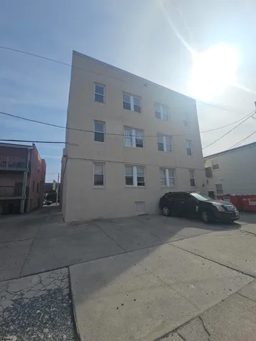 $1,400 | 6215 Ventnor Avenue, Unit C6, Ventnor City, NJ 08406