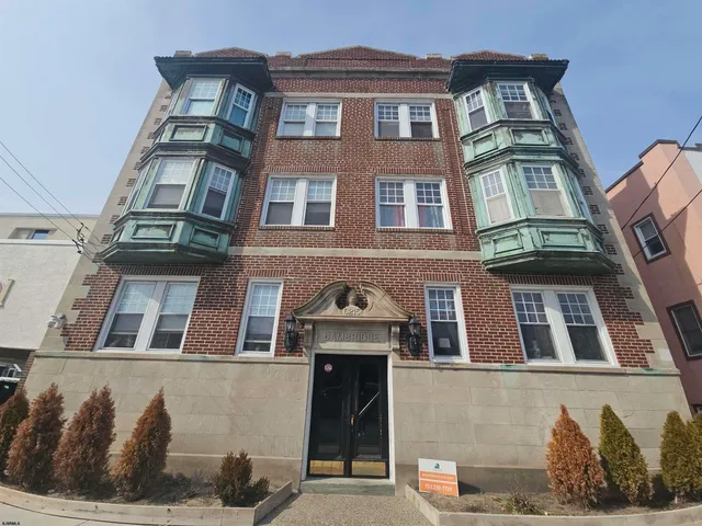 $1,400 | 6215 Ventnor Avenue, Unit C6, Ventnor City, NJ 08406