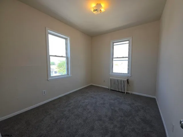 $1,400 | 6215 Ventnor Avenue, Unit C6, Ventnor City, NJ 08406