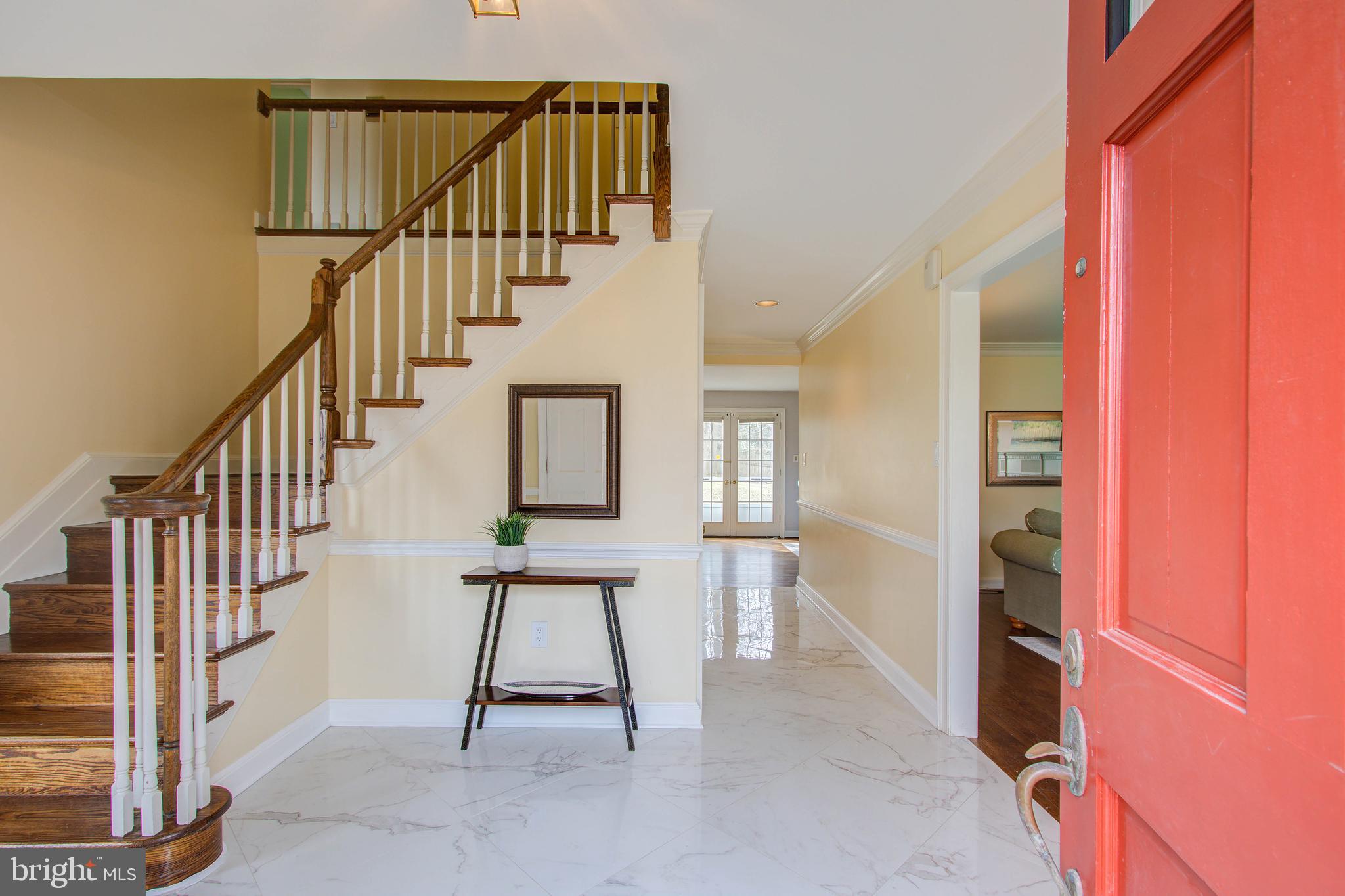 7008 Greentree Road Bethesda, MD 20817 - Photo 3 of 39 Foyer