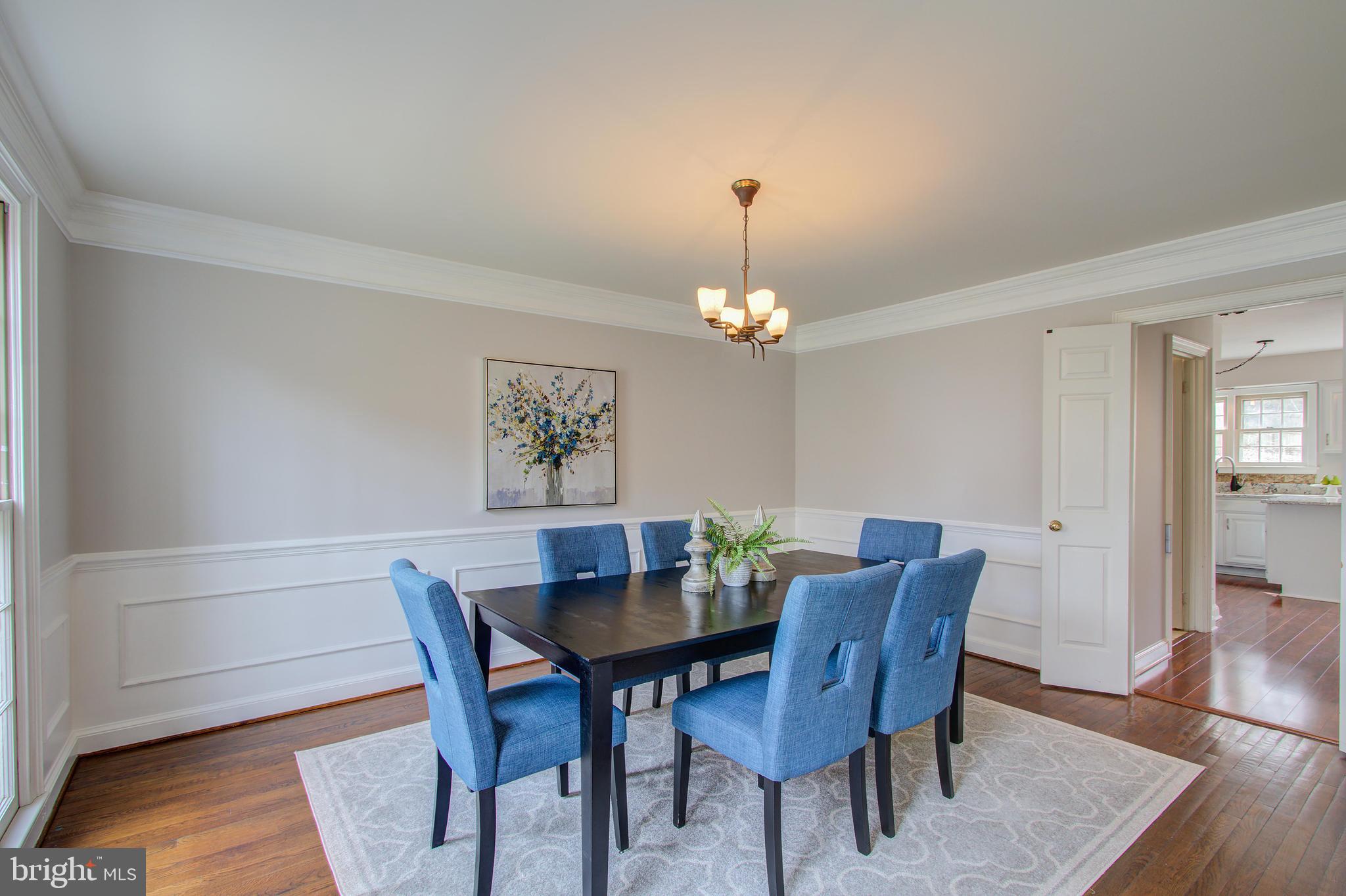7008 Greentree Road Bethesda, MD 20817 - Photo 4 of 39 Dining Room