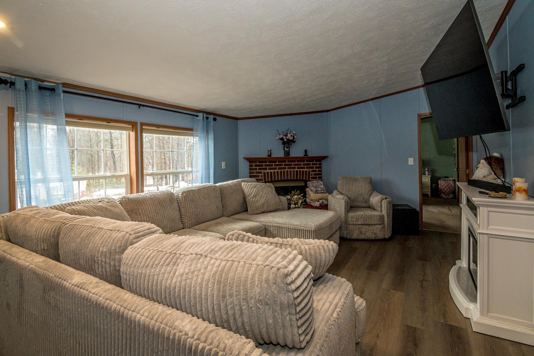 20 Lighthouse Lane North Conway, NH 03860 - Photo 4 of 25