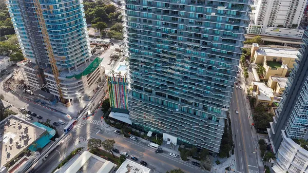 $6,300 | 1300 South Miami Avenue, Unit 2001, Miami, FL 33130