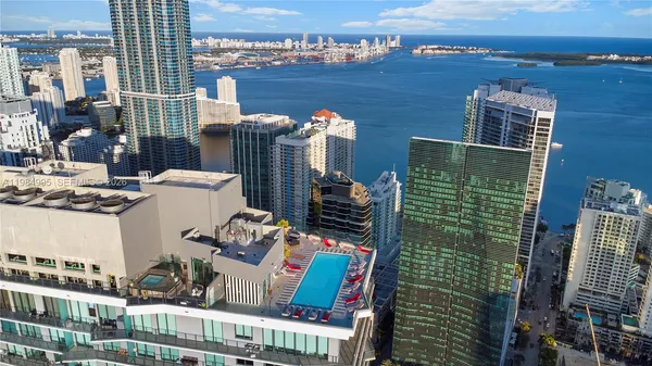 $6,300 | 1300 South Miami Avenue, Unit 2001, Miami, FL 33130