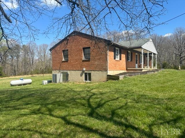 940 Wheeler Road Lynchburg, VA 24504 - Photo 4 of 40 Gallery Image 4