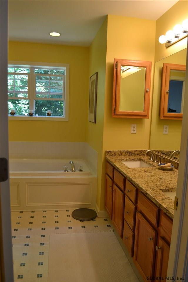 8 Thistle Road Wilton, NY 12831 - Photo 18 of 24 Photo 18