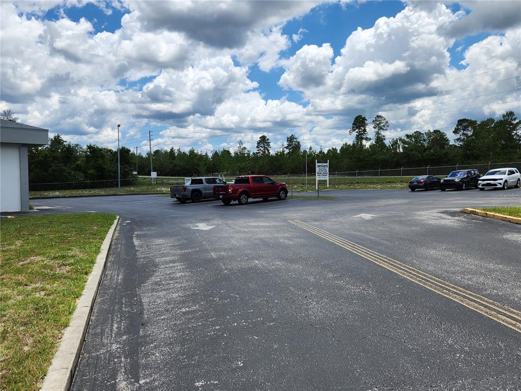 8415 Cortez Boulevard Weeki Wachee, FL 34613 - Photo 10 of 13