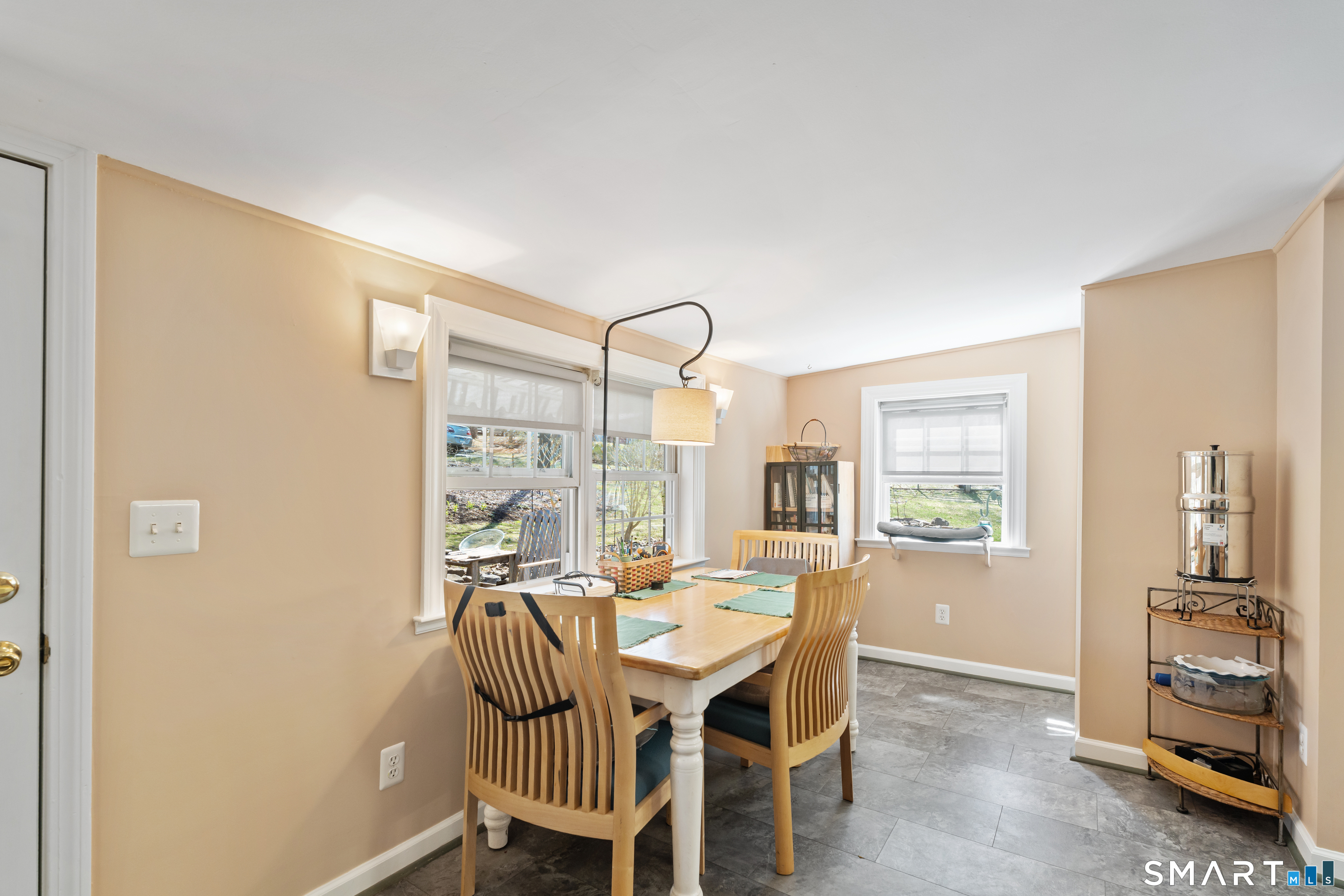 49 Scuppo Road Woodbury, CT 06798 - Photo 12 of 34 Gallery Image 12
