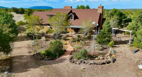 $699,999 | 280 N8355 Loop, Concho, AZ 85924