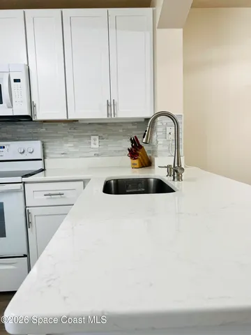 a close view of sink and tap