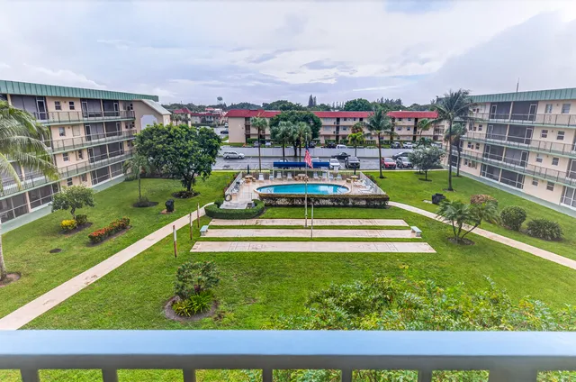 $1,750 | 804 Southeast 7th Street, Unit 405, Deerfield Beach, FL 33441