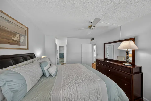 $1,750 | 804 Southeast 7th Street, Unit 405, Deerfield Beach, FL 33441