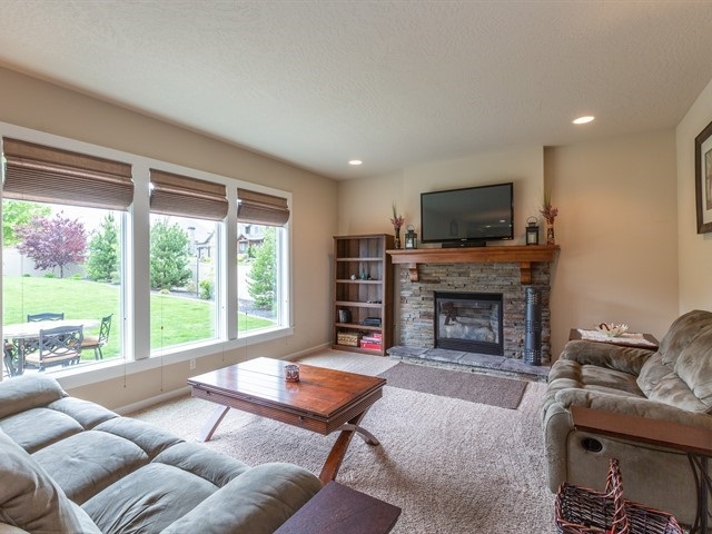 1706 South Steen Road Spokane Valley, WA 99037 - Photo 3 of 20