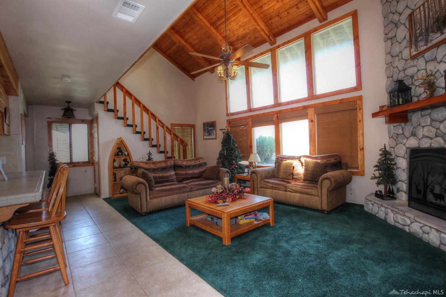 26600 Columbia Way Tehachapi, CA 93561 - Photo 14 of 32 Gallery Image 14