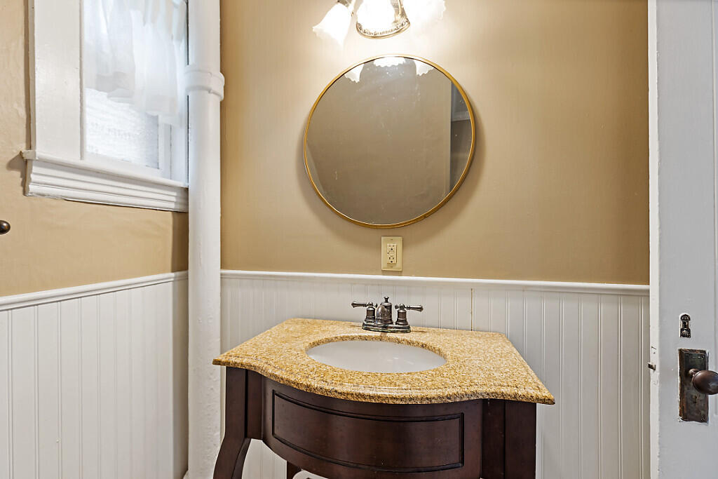 121 Cony Street Augusta, ME 04330 - Photo 25 of 63 25