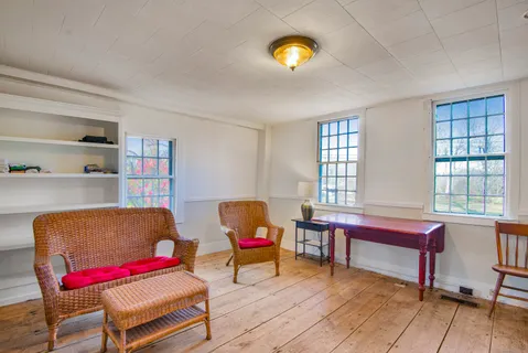 $299,000 | 80 Orchard Road, East Haddam, CT 06423