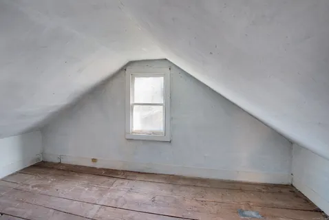 $299,000 | 80 Orchard Road, East Haddam, CT 06423