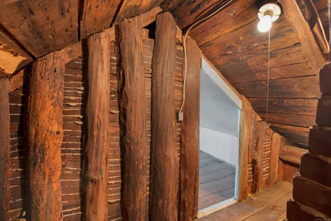 $299,000 | 80 Orchard Road, East Haddam, CT 06423