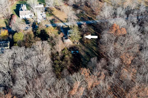 $299,000 | 80 Orchard Road, East Haddam, CT 06423