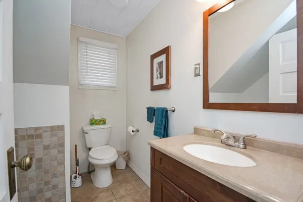 $184,900 | 410 North Mclean Street, Bloomington, IL 61701