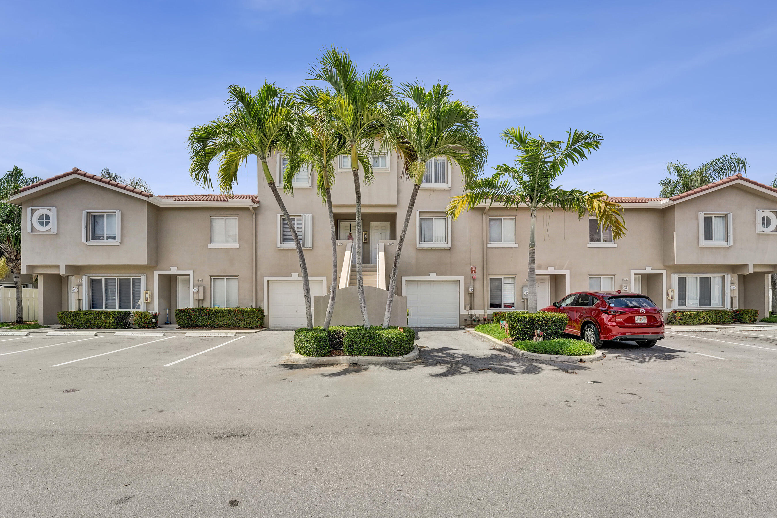 173 Riviera Circle Weston, FL 33326 - Photo 36 of 41 DSC01331